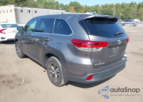 2018 Toyota Highlander Le Plus из США, поврежденный, VIN 5TDBZRFH5JS902299